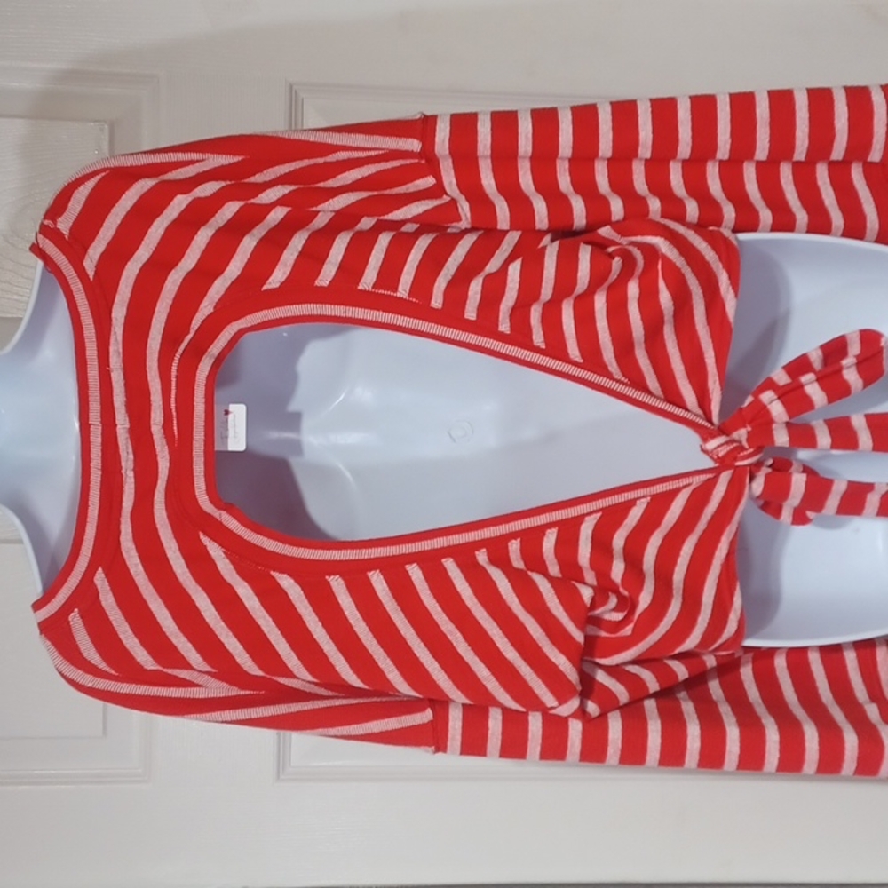 SOLD FOR $25 Free People top TY NO LONGER FOR SALE - Picture 9 of 11